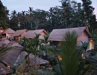 Exterior 2 Puri Sunia Resort