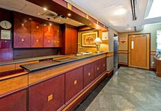 Lobby 2 Hotel 81 Geylang