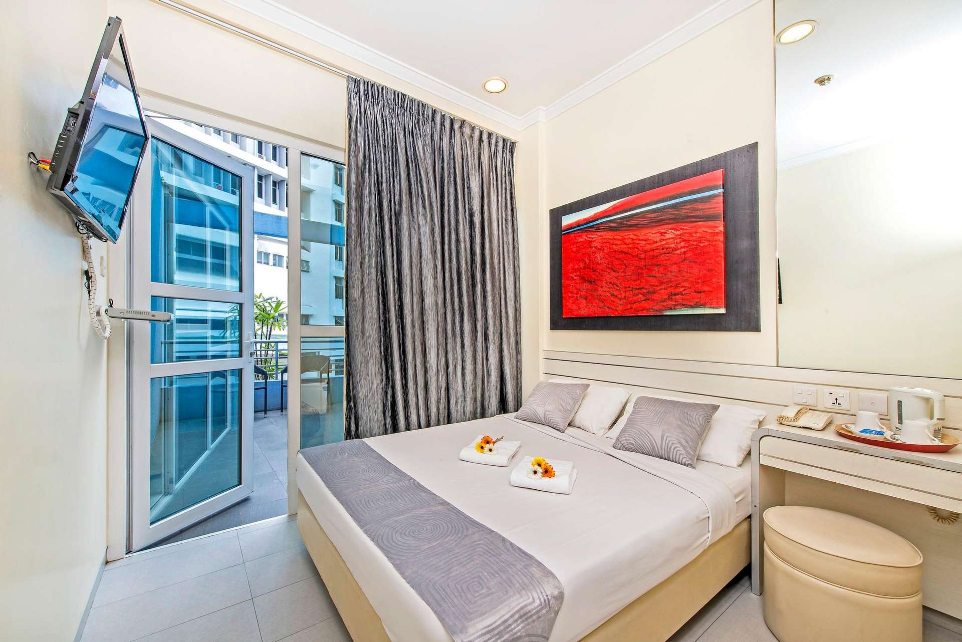 Hotel 81 Elegance khách sạn Singapore giá rẻ