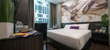 Bedroom 3 V Hotel Lavender