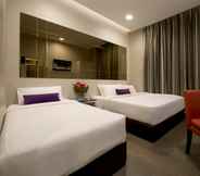 Bedroom 4 V Hotel Bencoolen