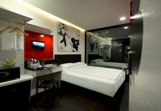 Bedroom 3 Venue Hotel