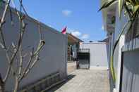 พื้นที่สาธารณะ Zalika House Kuta - 4 Bedroom House