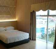 Bedroom 4 Pariss Hotel Johor