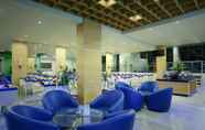 Lobby 4 BATIQA Hotel & Apartments Karawang