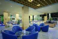 Lobby BATIQA Hotel & Apartments Karawang