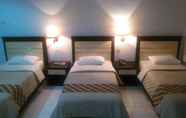 Kamar Tidur 3 Paiton Resort Hotel 1