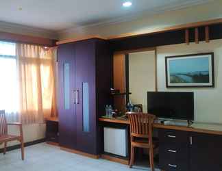 Lobi 2 Paiton Resort Hotel 1