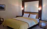 Kamar Tidur 7 Paiton Resort Hotel 1