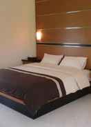 BEDROOM Paiton Resort Hotel 2