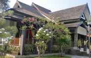 Lobi 2 Paiton Resort Hotel 2