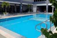 Swimming Pool Hotel Grand Continental Kuala Terengganu