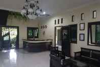 Lobby Hotel Ngawi Indah