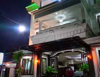 Lobi 2 Hotel Abdul Rahman