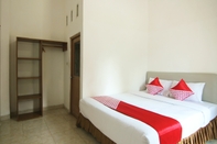 Kamar Tidur OYO 1456 Hotel Garuda