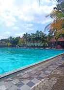 SWIMMING_POOL OYO 3983 Balong Kuring Syariah Pringsewu