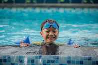 Swimming Pool KHAS Makassar Hotel