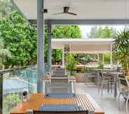 ร้านอาหาร 5 Dewa Phuket Resort & Villas