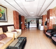 Lobi 3 Hotel DMadinah Residence Solo