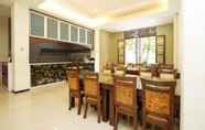 Common Space 2 Putri Utari Guest House