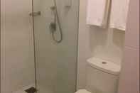 Toilet Kamar Hotel Primera Suite (“formally known as Tan’Yaa Hotel Cyberjaya”) 