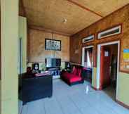 Common Space 2 Darajat Holiday Home