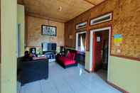 Common Space Darajat Holiday Home