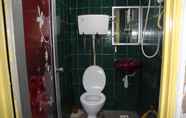 Toilet Kamar 4 New Wave Rawang
