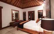 Bedroom 7 Villa Dewata