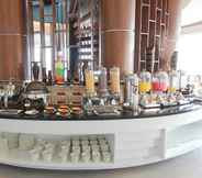 Restaurant 4 Grandia Hotel Bandung