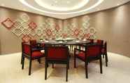 Restaurant 5 Grandia Hotel Bandung