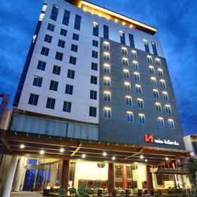 Exterior / Building 1 Swiss-Belinn SKA Pekanbaru, Hotel Loket PO Putra Pelangi Arengka 2