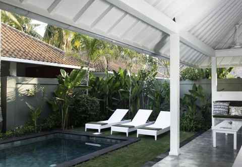 Swimming Pool Gili Khumba Villas