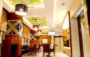 Sảnh chờ 2 Biz Boulevard Hotel Manado