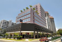 Exterior 4 Value Hotel Thomson