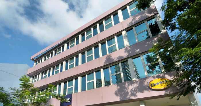 Bên ngoài Value Hotel Balestier