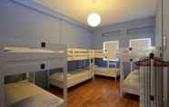 Kamar Tidur 2 GUSTI Bed & Breakfast Singapore