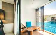 สระว่ายน้ำ 5 The Pago Design Hotel Phuket