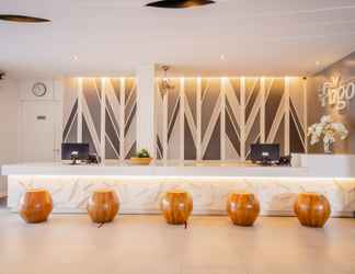 Lobi 2 The Pago Design Hotel Phuket