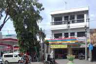 Bên ngoài K77 Guest House Medan