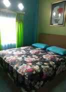 BEDROOM K77 Guest House Medan