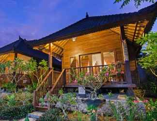 Bên ngoài 2 Cassava Bungalow