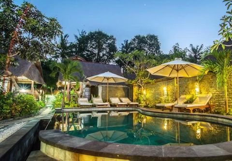 Swimming Pool The Nicho's Bungalows & Villas