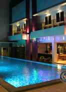 SWIMMING_POOL OS Style Hotel Batam Powered by Archipelago