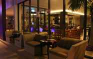 Restaurant 7 OS Style Hotel Batam Powered by Archipelago