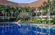 Swimming Pool 6 Deevana Patong Resort & Spa