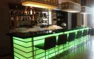 Bar, Cafe and Lounge 3 Swiss-Belhotel Ambon