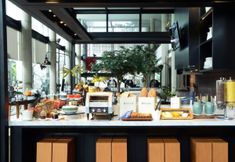 餐厅 7 Morrissey Hotel