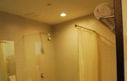 In-room Bathroom 7 Grand Paragon Hotel Johor Bahru