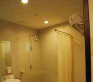 In-room Bathroom 7 Grand Paragon Hotel Johor Bahru